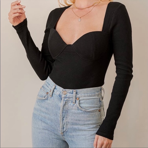 Lulus Tops - Lulu’s Black Ribbed Keep Your Attention Long Sleeve Sweetheart Bodysuit